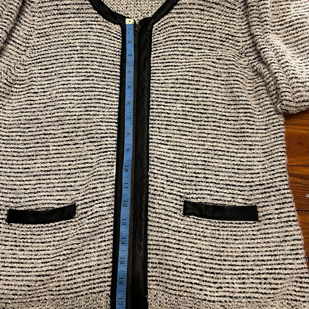 Coco Chanel Joie Black and White Mixed Media Structured Zip-Up Cardigan - Picture 8 of 11